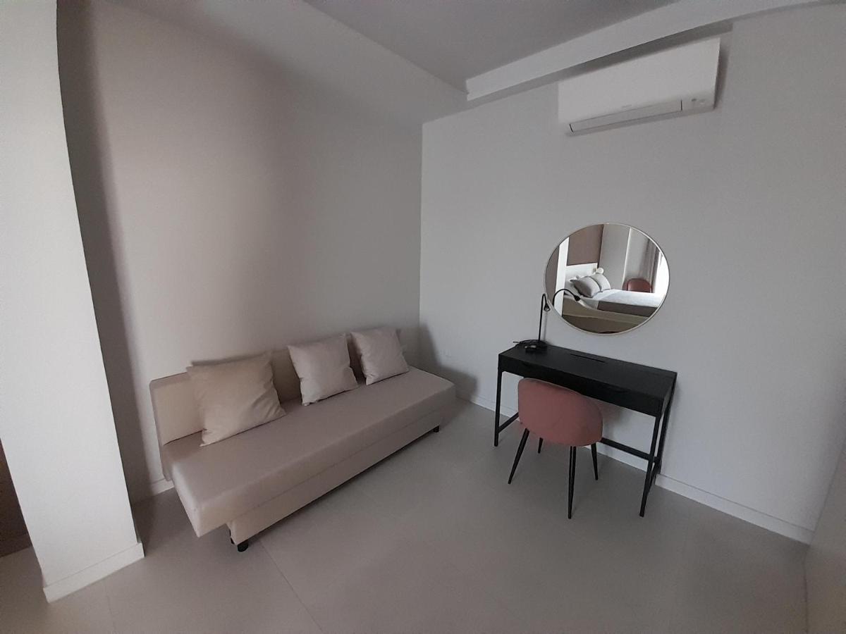 Gt Apartments - New Opening Vibo Valentia Marina Extérieur photo