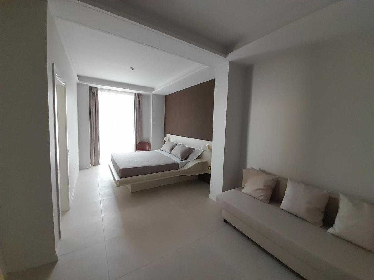 Gt Apartments - New Opening Vibo Valentia Marina Extérieur photo